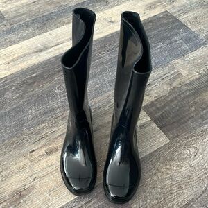NWOT, Time and Tru, woman’s tall rain boots, size 8